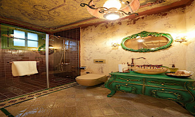 Antique Superior Room