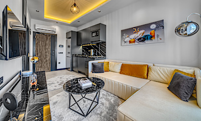Deluxe Suite 