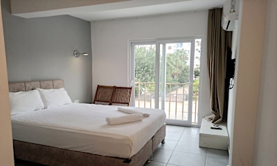 Deluxe Oda Bahçe Manzaralı