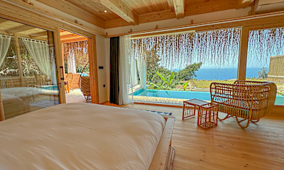 Mercan ( Exclusive Honeymoon - Deniz Orman Manzaralı Özel Havuzlu ve Jakuzili )