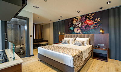 Grand Deluxe Doğa Manzaralı -  Balkonlu ve Şömineli Oda