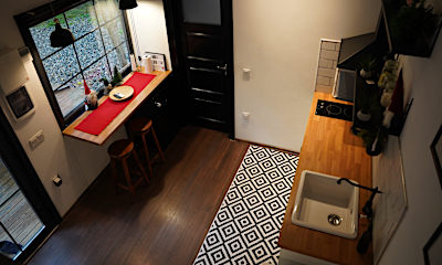 Black House