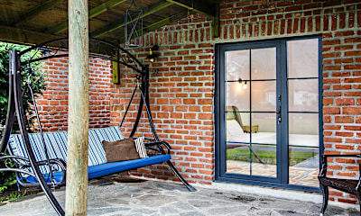 Deluxe Bungalov