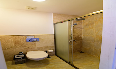 Verandalı 3 Kişilik Oda