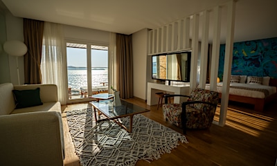 Executive Room Sea View and Balcony 