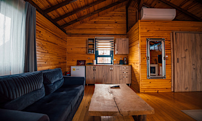 Suit Jakuzili -  Göl Manzaralı Bungalov