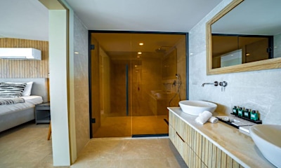 Junior Suite, Deniz Manzaralı, Özel Havuzlu