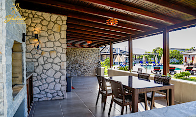 Villa Nar