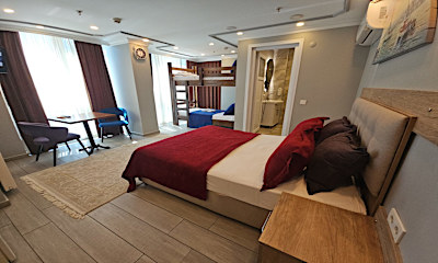 Triple Room