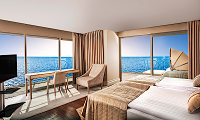 Deluxe Oda Deniz Manzaralı Oda
