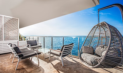 Deluxe Oda Deniz Manzaralı Oda