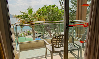 Standart Deniz Manzaralı Oda 