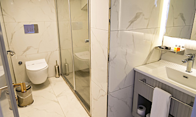 Penthouse Family Deluxe Room