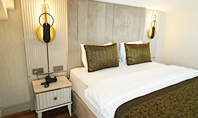 Penthouse Family Deluxe Room