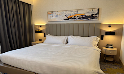 Club King Room