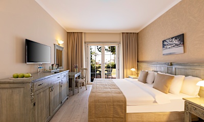 Deluxe with Terrace