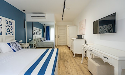 Club Deniz Manzaralı Oda