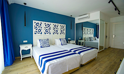 Club Deniz Manzaralı Oda