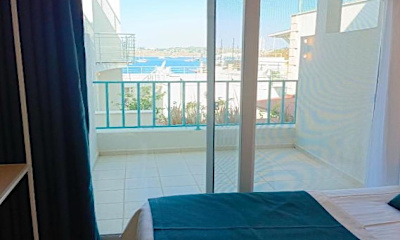 Kısmi Deniz Manzaralı Twin Oda