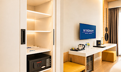 Junior Suite with Balcony