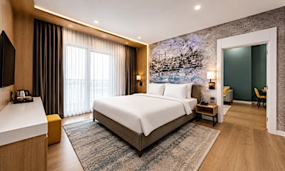 Junior Suite with Balcony