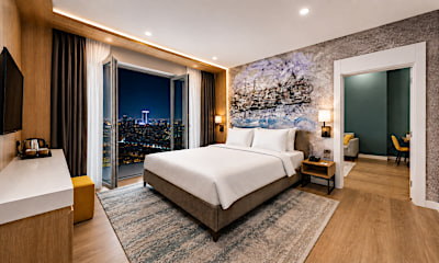 Junior Suite with Balcony