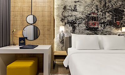 Junior Suite with Balcony