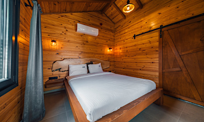 Deluxe Jakuzili Bungalov