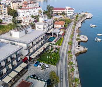 Roseira Mar-inn Luxury