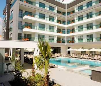 Green Garden Suites Hotel